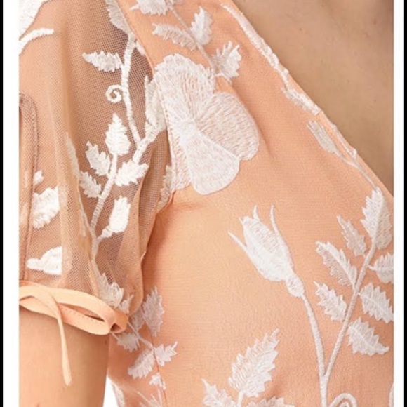 FOR LOVE & LEMONS MIA MAXI DRESS Lace Overlay Sheer Paneled Tie Detail Boho Chic - Picture 5 of 11